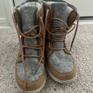Sorel winter boots